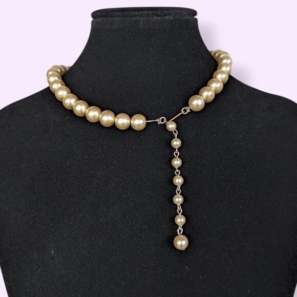 Vintage Glass Pearl Choker Necklace - Picture 4 of 5